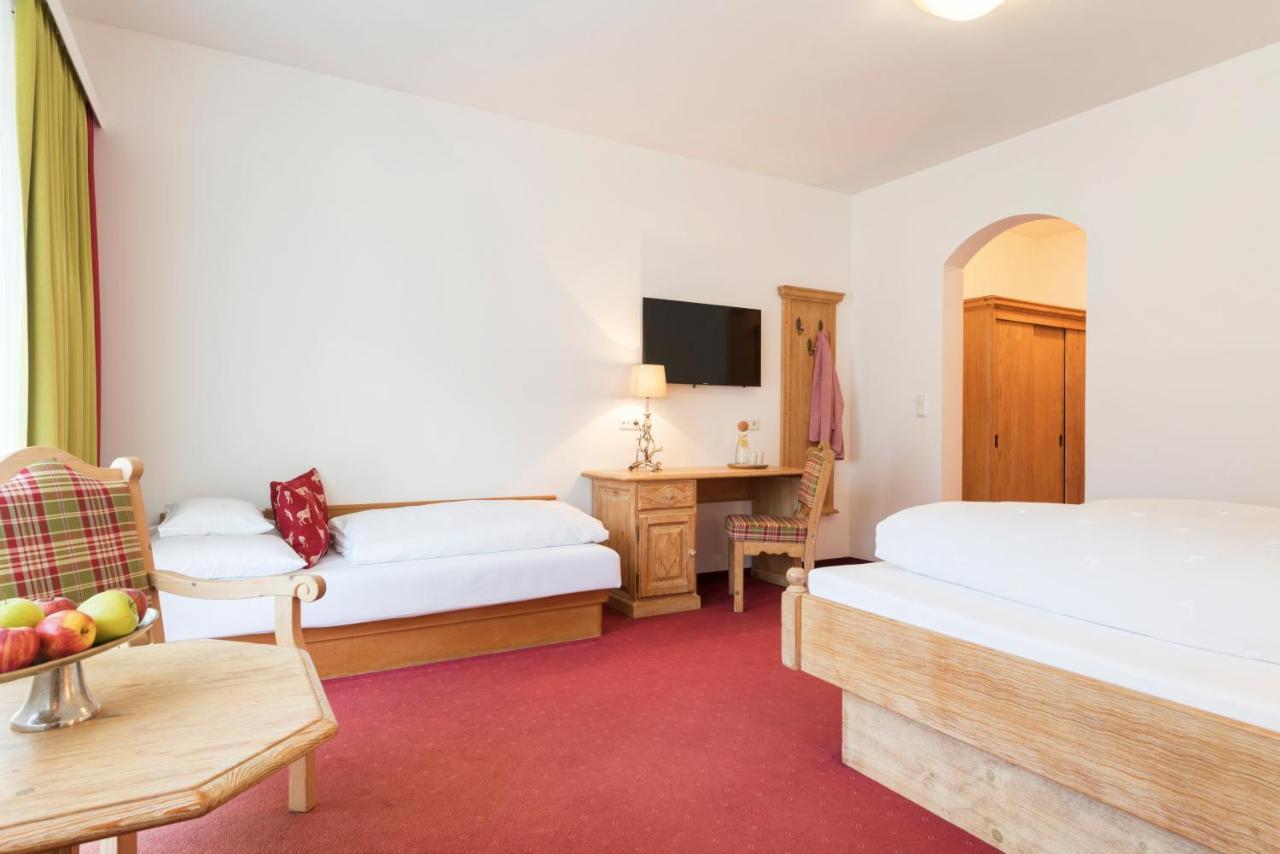 Hotel Pettneuerhof Pettneu am Arlberg Eksteriør bilde